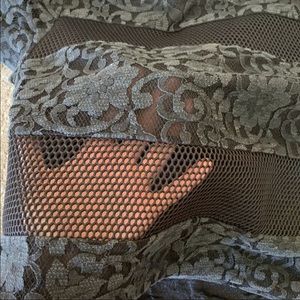 Cropped LF netted top